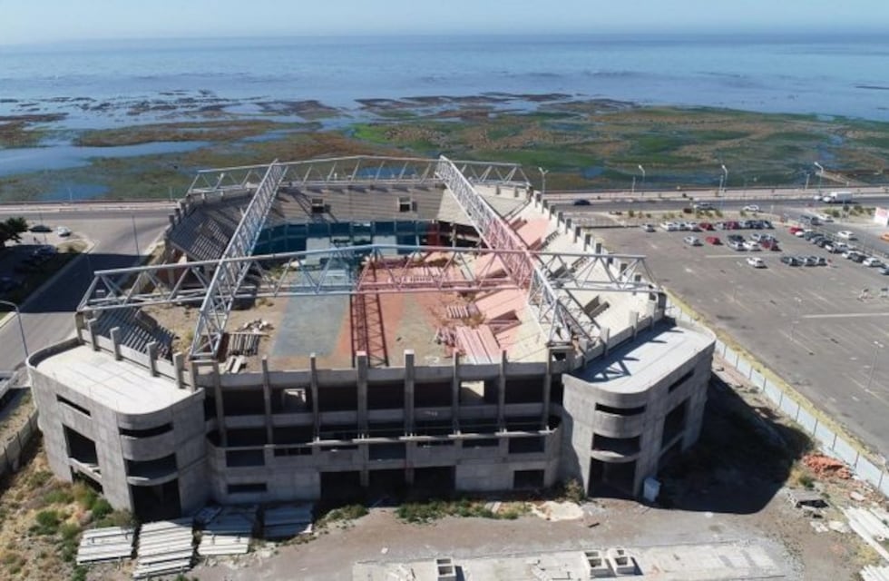 Imputan a Julio López por la obra del Estadio del Centenario de Comodoro
