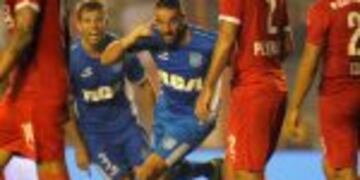 BUENOS AIRES 21/02/2016, INDEPENDIENTE VS. RACING FOTO:DYN/PABLO AHARONIAN. buenos aires futbol primera division 2016 futbol futbolitas partido independiente vs. racing