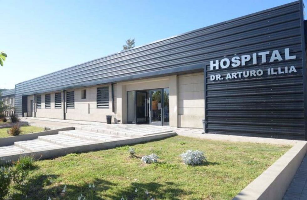 Milagro en Córdoba: una beba se electrocutó en una plaza de La Calera, pero está fuera de peligro