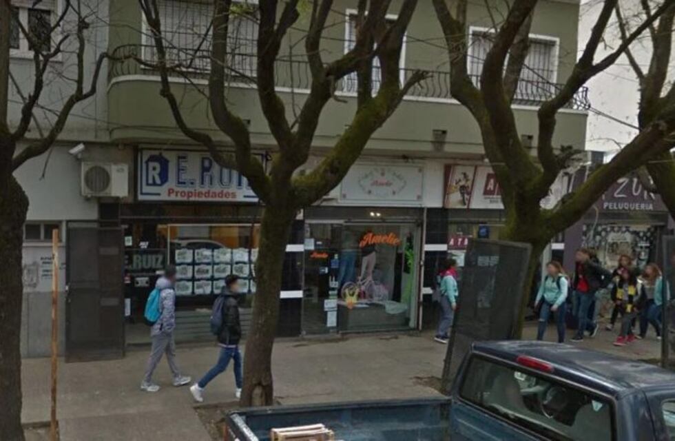 Dos policías detenidos por robar una inmobiliaria en Moreno: uno de la Federal y otro de la Ciudad