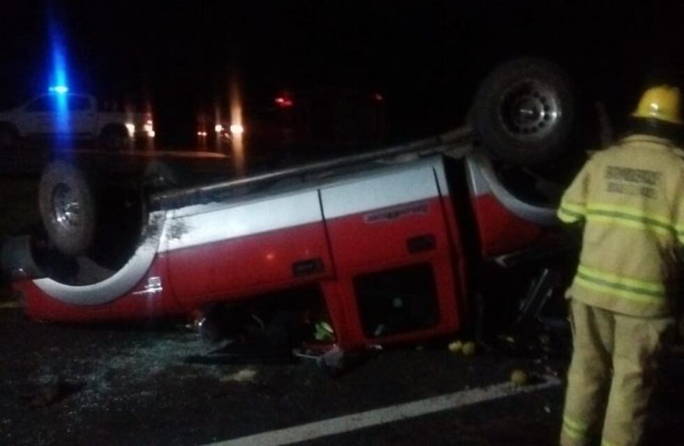 Ruta Nacional 12: colisión y vuelco