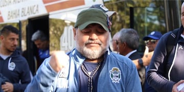 El Gimnasia de Diego Armando Maradona volvió a caer como local (web)\u002E