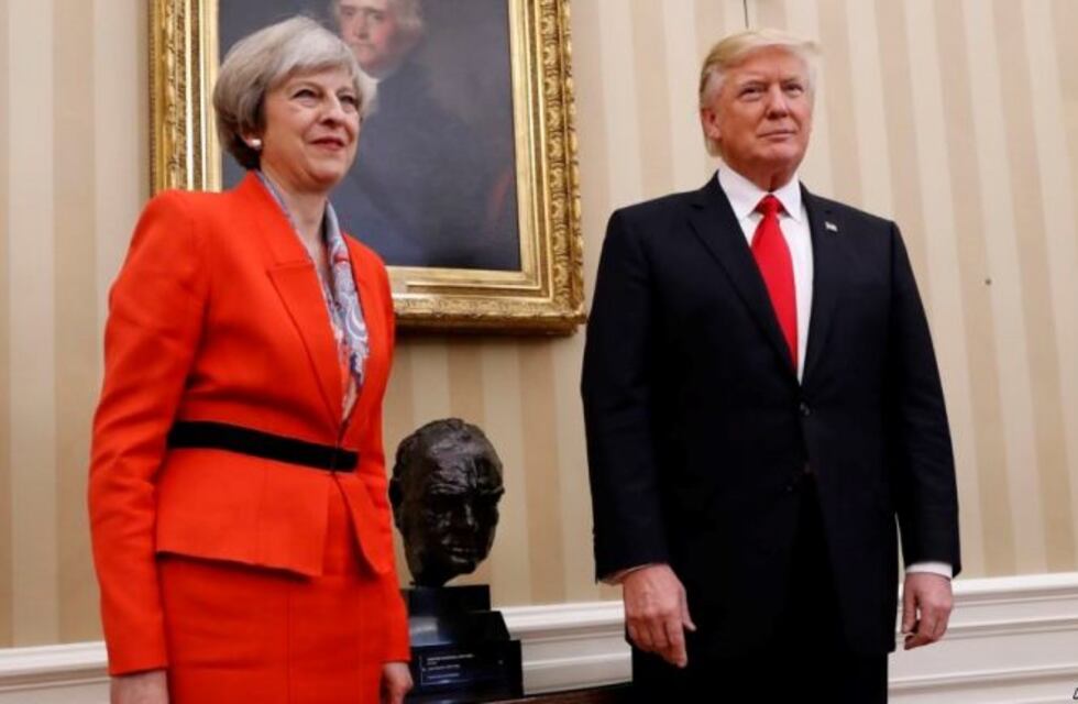 Trump y May amenazan con represalias por lo ocurrido en Siria