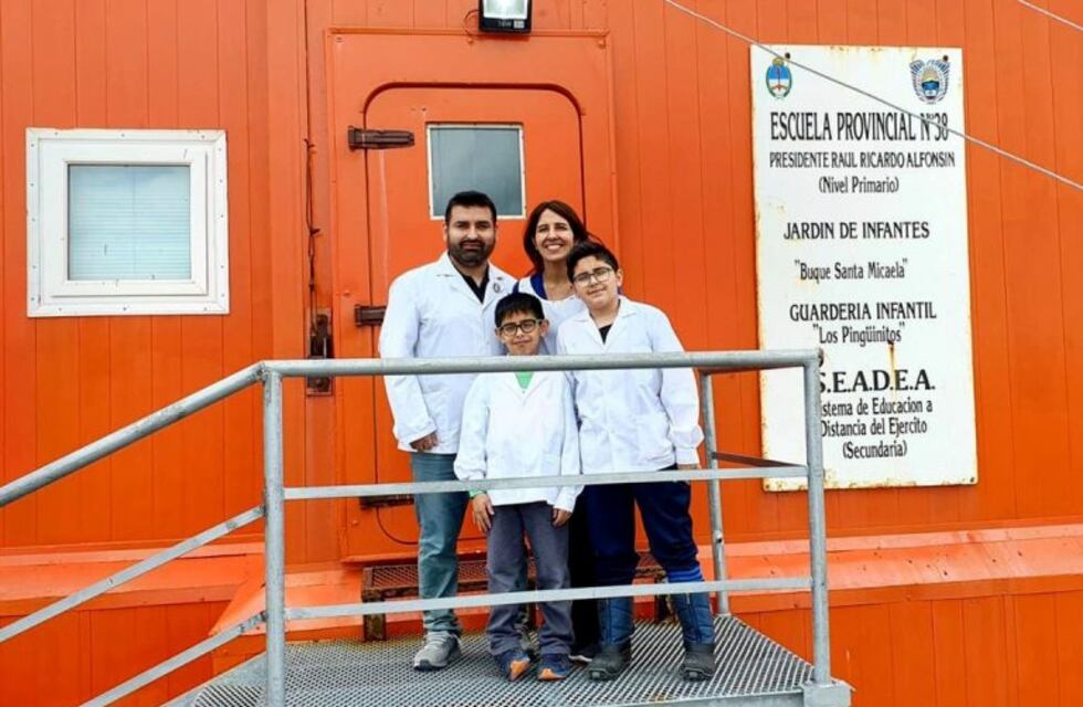 Una escuela en la Antártida es la única del país que continúa con actividad normal