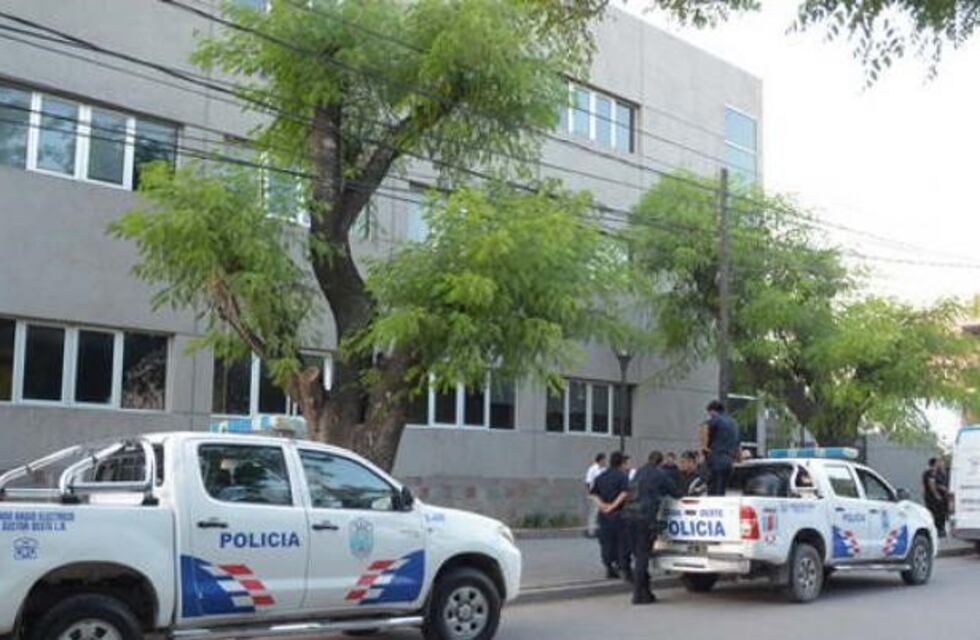 Si el abuelo se negaba a darle dinero, lo asfixiaba con una bolsa