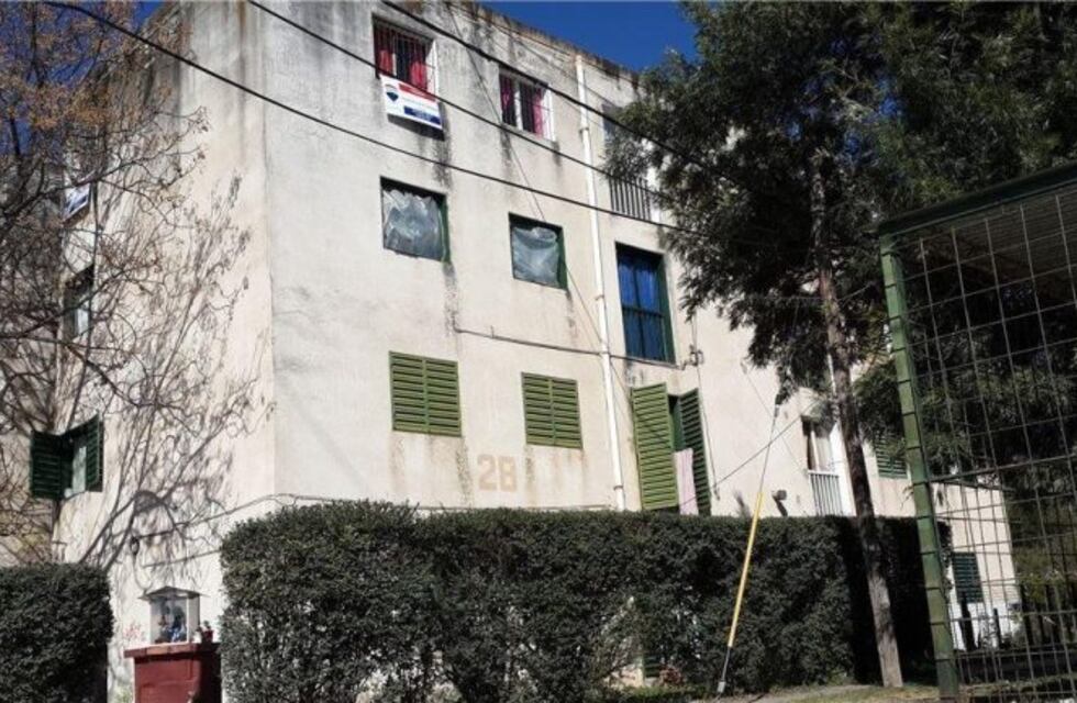 Salteño discutió con su pareja y la empujó del balcón