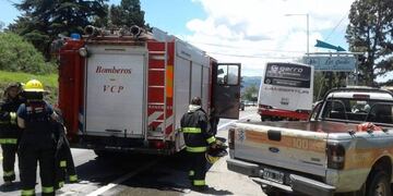 Incendio de un colectivo en Carlos Paz
