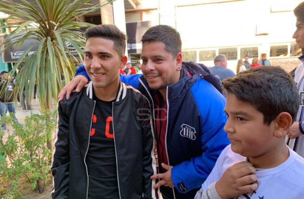 Bebelo sobre el Cholo Guiñazú: "El viejo me cuidó y me retó, es todo para mí"