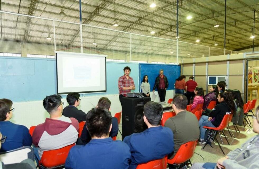 El Programa Lazos trabaja en el fortalecimiento de los estudiantes