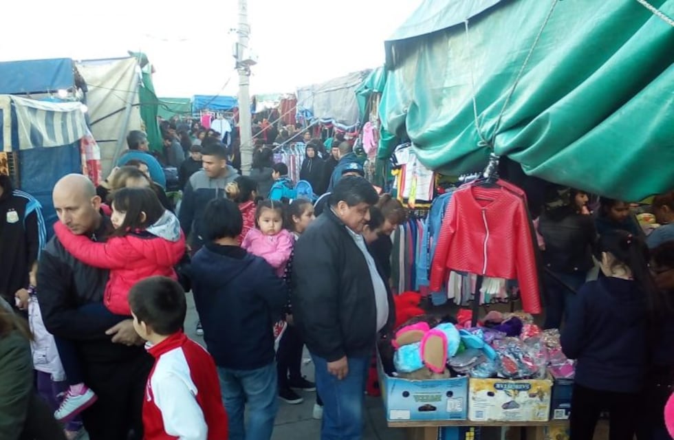 Caleta Olivia: concluyó la polémica Expo sin fronteras