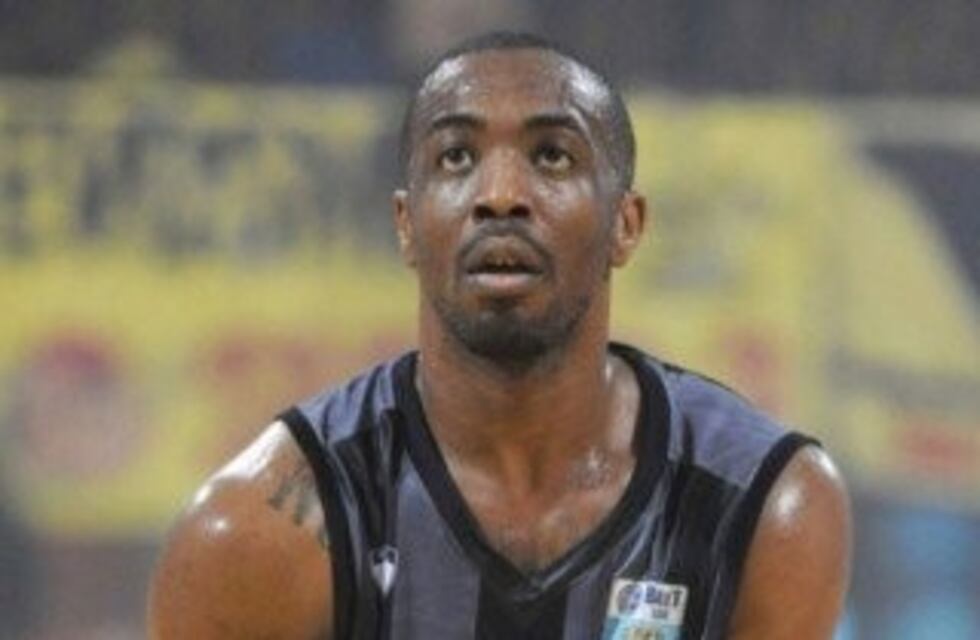 Nuevo extranjero para Instituto: fichó a Kevin Langford