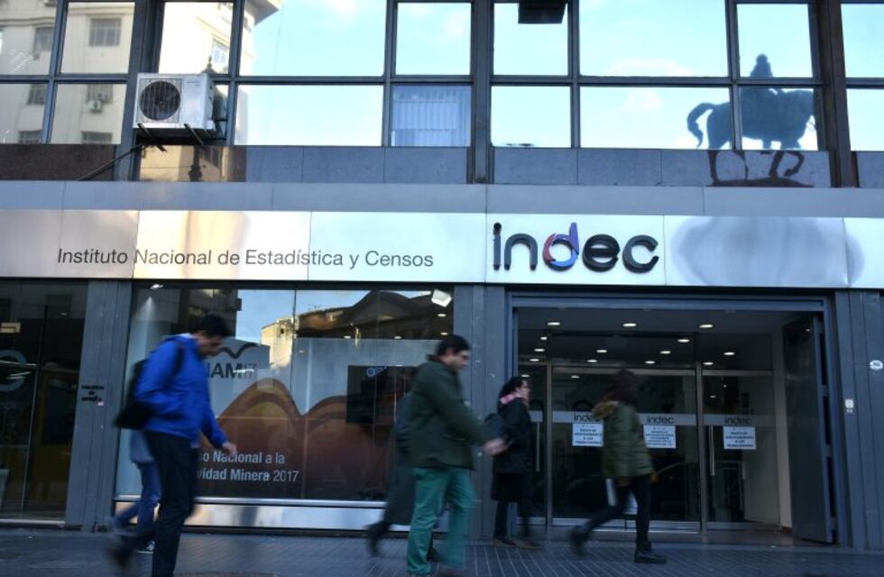 La actividad económica creció un 5,1 % interanual en febrero