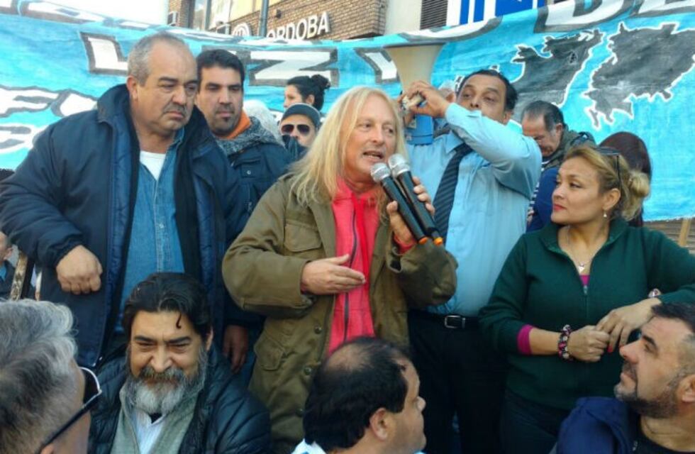 Paro de UTA: nueva reunión para destrabar el conflicto y olla popular en el gremio