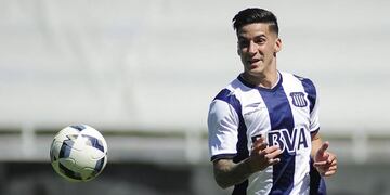 Jonathan Ménéndez se vuelve a poner la Albiazul\u002E Una importante alternativa para el ataque\u002E