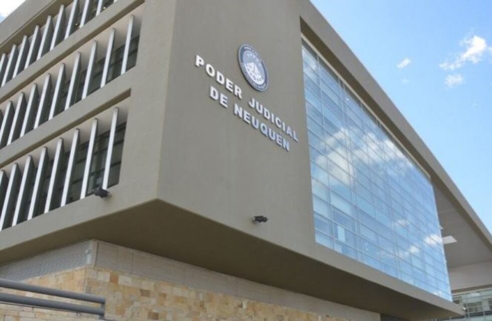 Corte frente a Ciudad Judicial en Neuquén en reclamo de seguridad