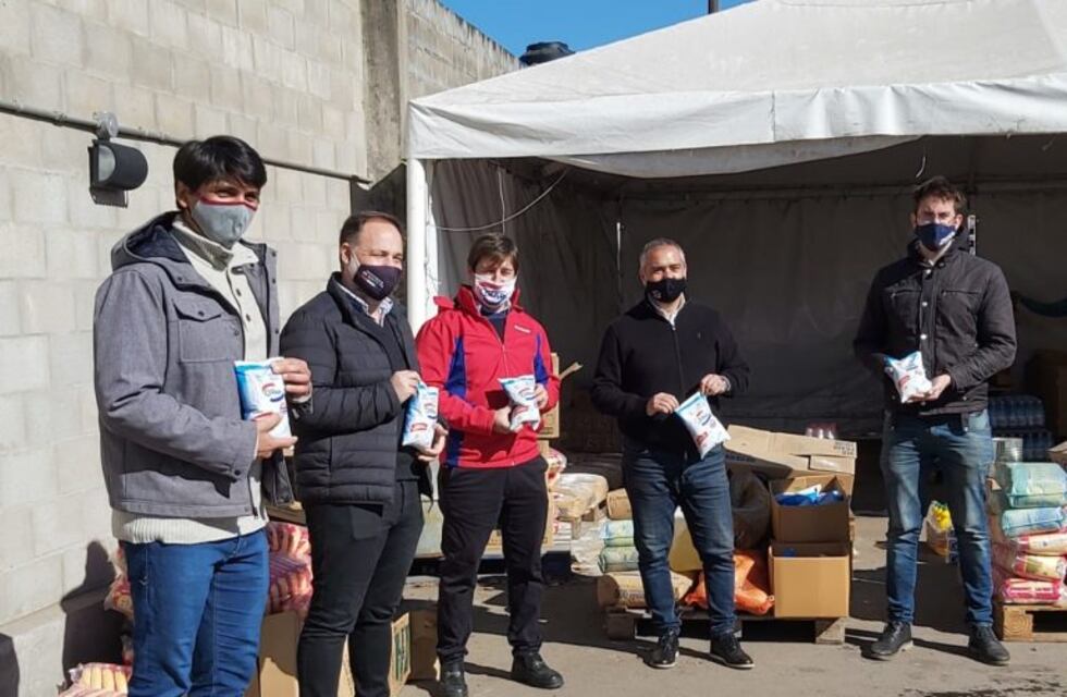 Gran gesto: repartirán 400 mil litros de leche a sectores vulnerables