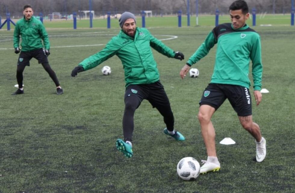 Así formará San Martín para su debut por Copa Argentina