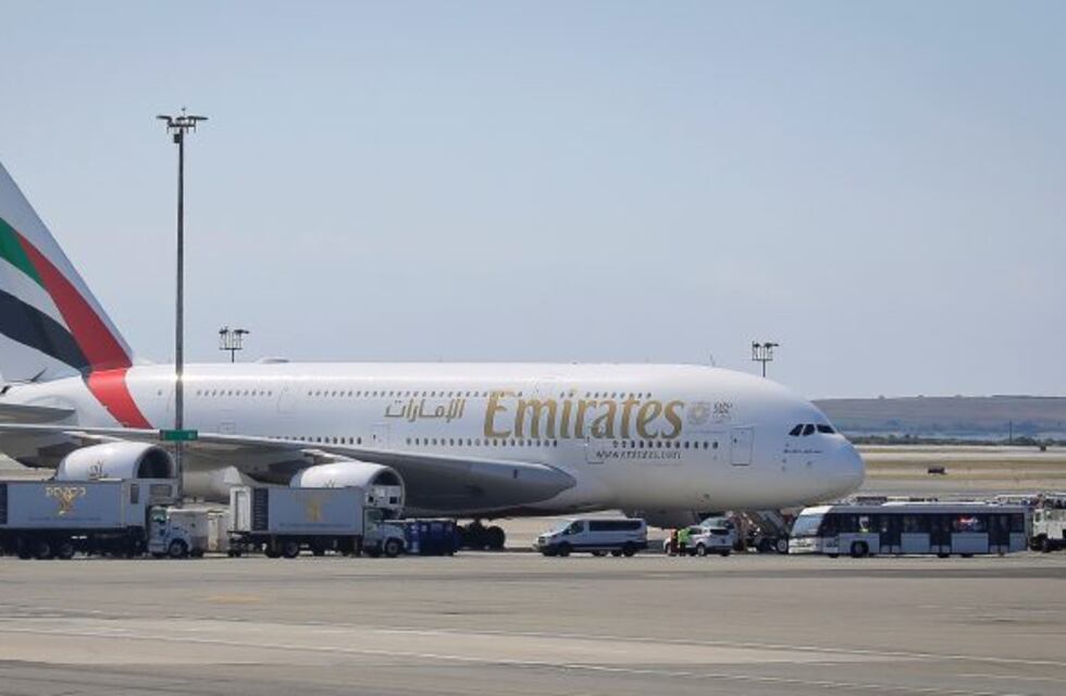 Emirates desembarca en Rosario para contratar personal