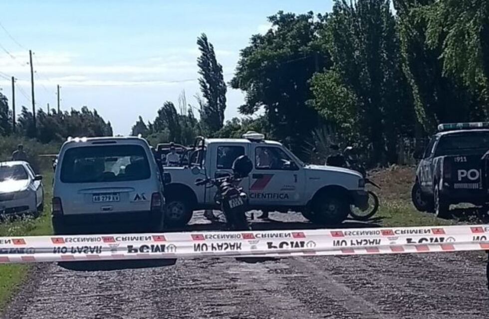 Femicidio en Alvear: degolló a su ex y la tiró a un desagüe