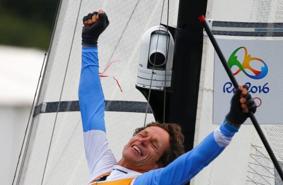 El medallista de oro en los Juegos Olímpicos, Santiago Lange, fue elegido "mejor navegante del mundo 2016"