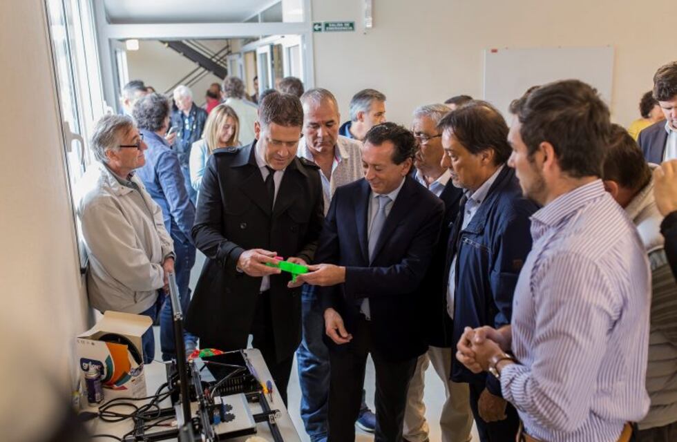 Bell Ville: el ministro de Trabajo de la Nación inauguró un centro de capacitación de la UOM