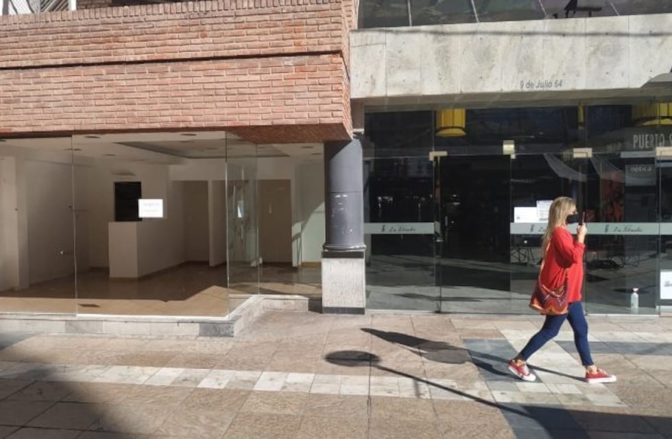 Locales vacíos y cerrados en Carlos Paz: la otra cara de la pandemia