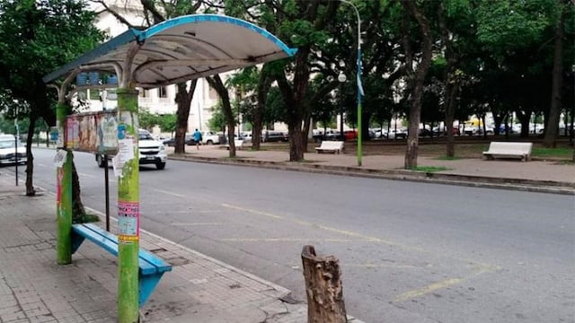 El paro de colectivos se siente con fuerza en Tucumán.