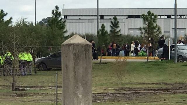 Evacuaron el Aeropuerto de Rosario por amenaza de bomba.