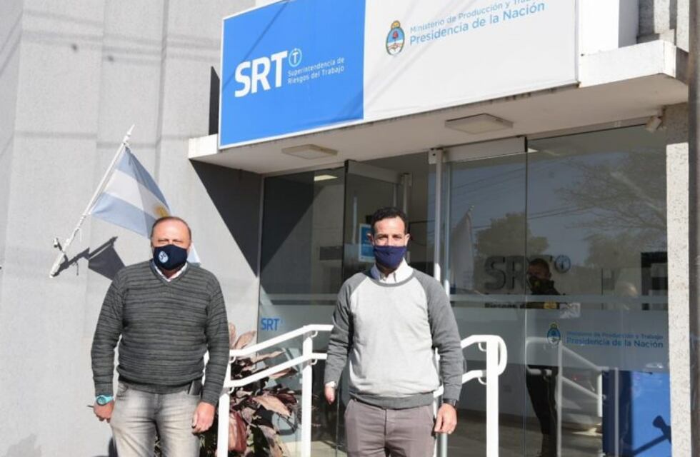 El ministro de Trabajo recorrió la comisión médica de Sunchales y apuran la de Rafaela