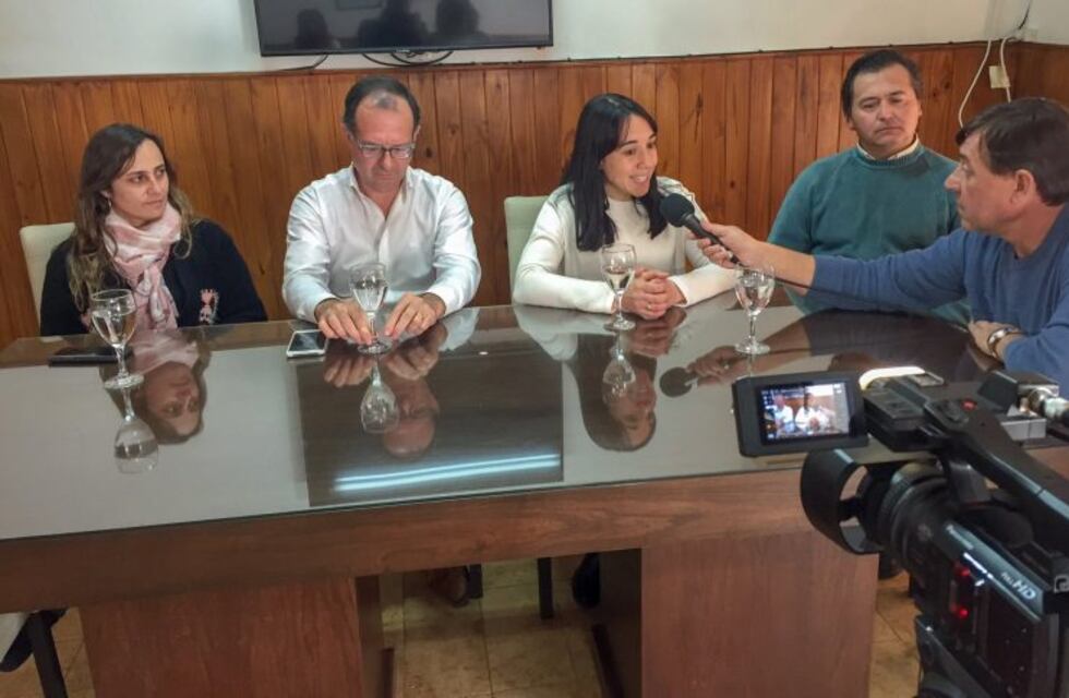 Asumen las autoridades municipales en la mayoría de las localidades departamentales