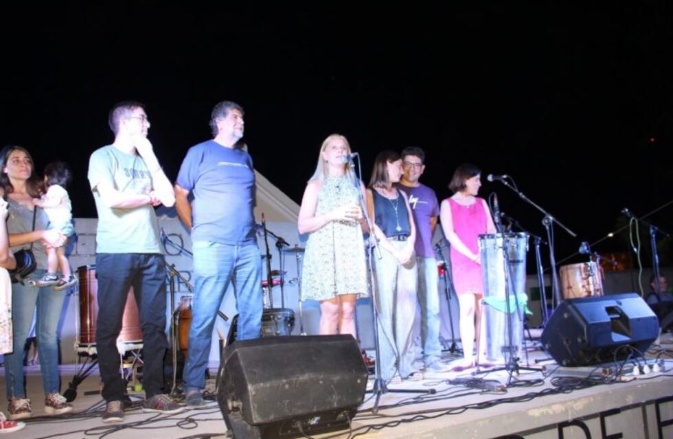 Jesús María: Ispizua inauguró las nuevas obras del centro