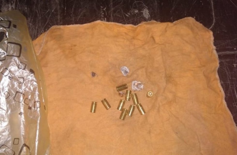 Atacaron a balazos la casa de una anciana en Villa Gobernador Gálvez