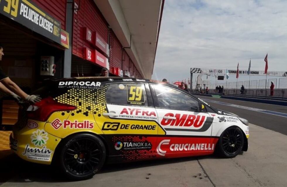 Turismo Nacional: Leandro Carducci mejor tiempo