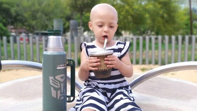 El papá de Paloma anunció que le ganaron la batalla al cáncer junto con la pequeña\u002E (Instagram)
