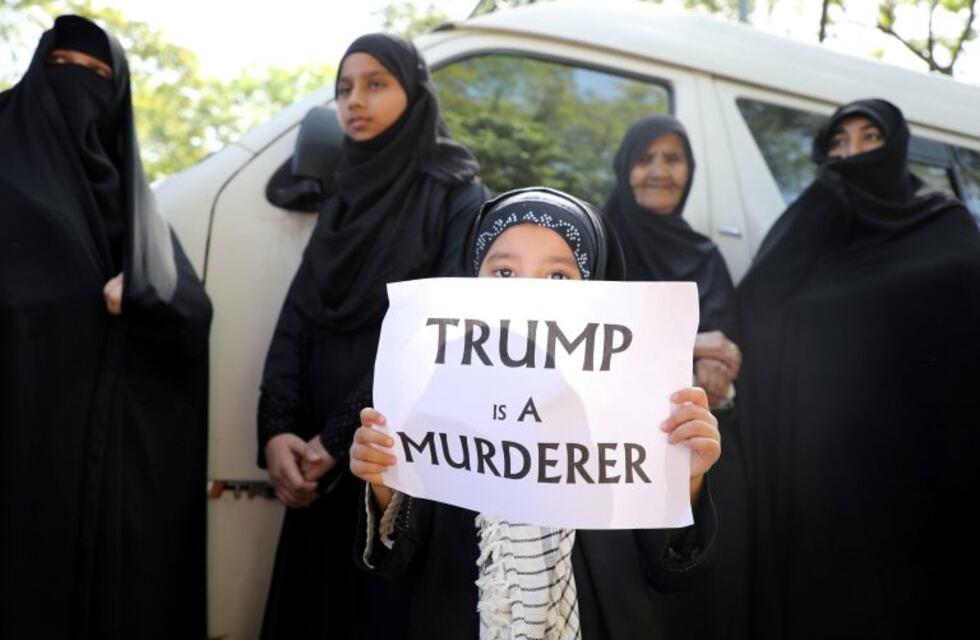 Irán emitió una orden de arresto contra Donald Trump