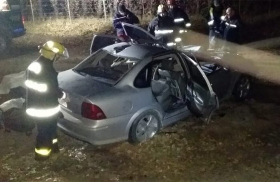 Dos jóvenes murieron al impactar contra un caballo sobre la ruta 7