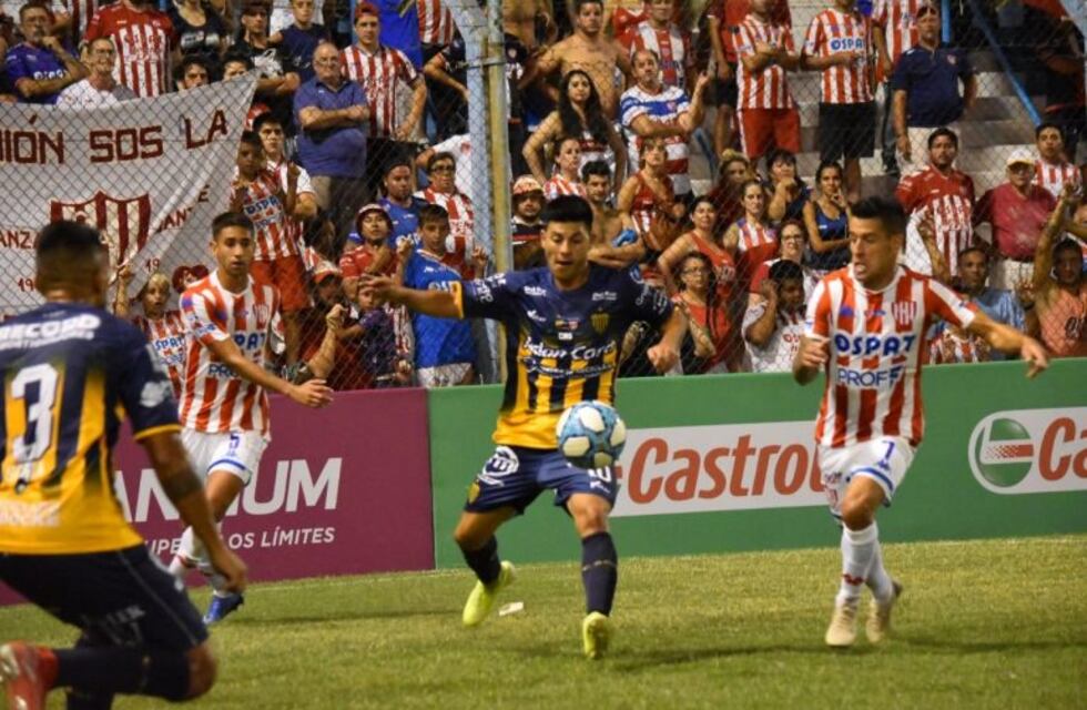 Unión se llevó una sorpresa con Dock Sud que lo eliminó de la Copa Argentina