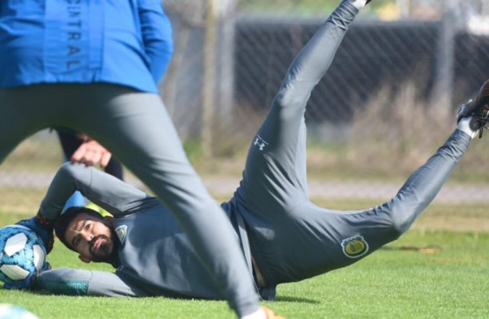 Josué Ayala cree que Central dejó "una buena impresión" en el primer amistoso