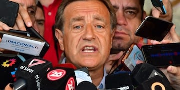 Rodolfo Suárez, gobernador de Mendoza\u002E