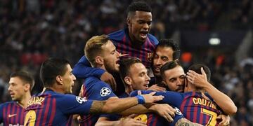 Ivan Rakitic saludó a una banda de Junín de Los Andes que le dedicó una canción