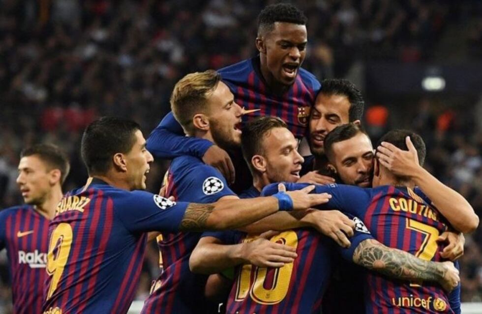 Ivan Rakitic saludó a una banda de Junín de Los Andes que le dedicó una canción