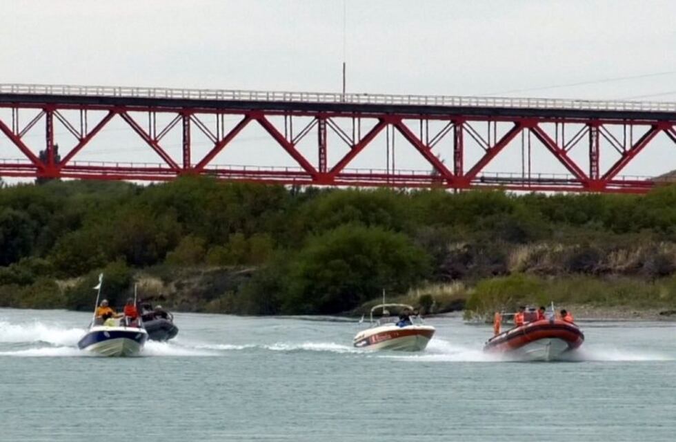 El Calafate: 20° edición del Raid Náutico de la 7° Fiesta Nacional del Lago