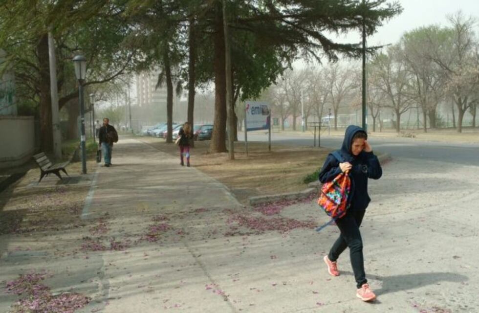 Se renovó alerta por vientos intensos para Córdoba y 9 provincias