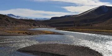 Acovi solicitó la obra de trasvase de aguas del río Grande al Atuel\u002E