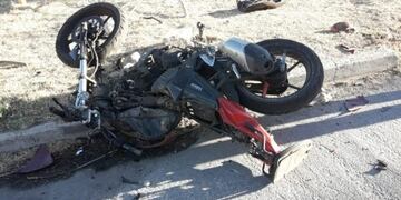 Choque en el parque industrial de la ciudad de San Luis moto_1