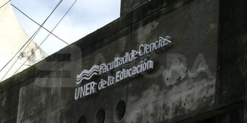 Tras la muerte de una estudiante de la UNRE dictaron duelo institucional