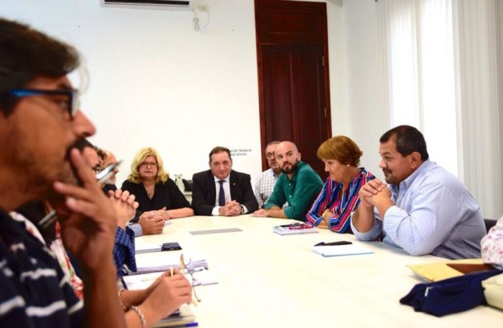 Paritaria: los trabajadores se reunirán esta semana para evaluar la propuesta de la Provincia