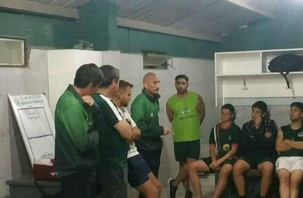 El "Cholo eterno", otra vez en una cancha