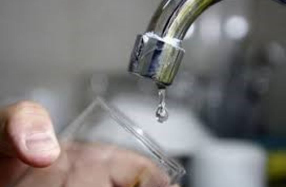 Villa Arias, Villa del Mar y Base Naval: Corte programado de agua