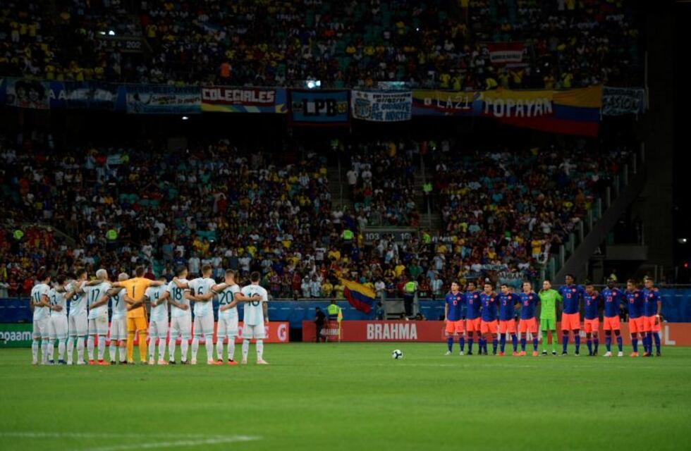 Se realizó un minuto de silencio por Sergio Gendler en Argentina-Colombia
